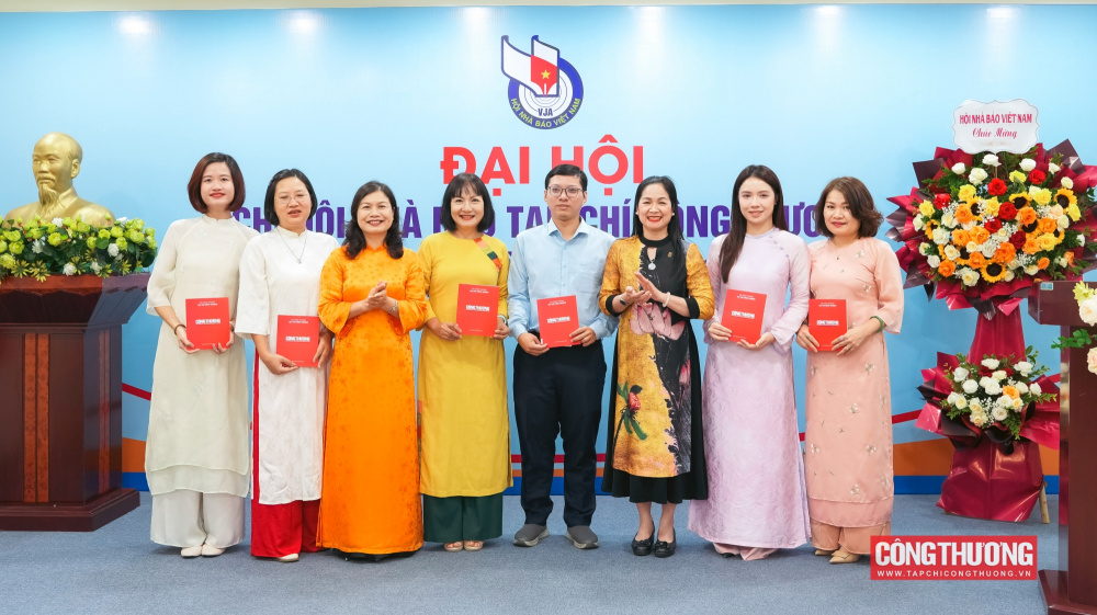 Một số hình ảnh tại Đại hội Chi hội Nhà báo Tạp chí Công Thương nhiệm kỳ 2026 - 2028