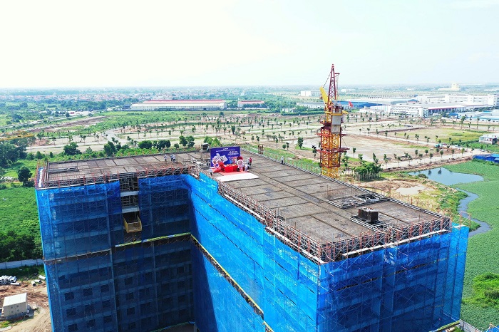 Lễ cất nóc dự án Hòa Phát.
