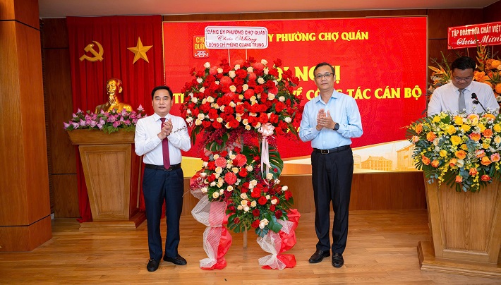 đảng ủy 5