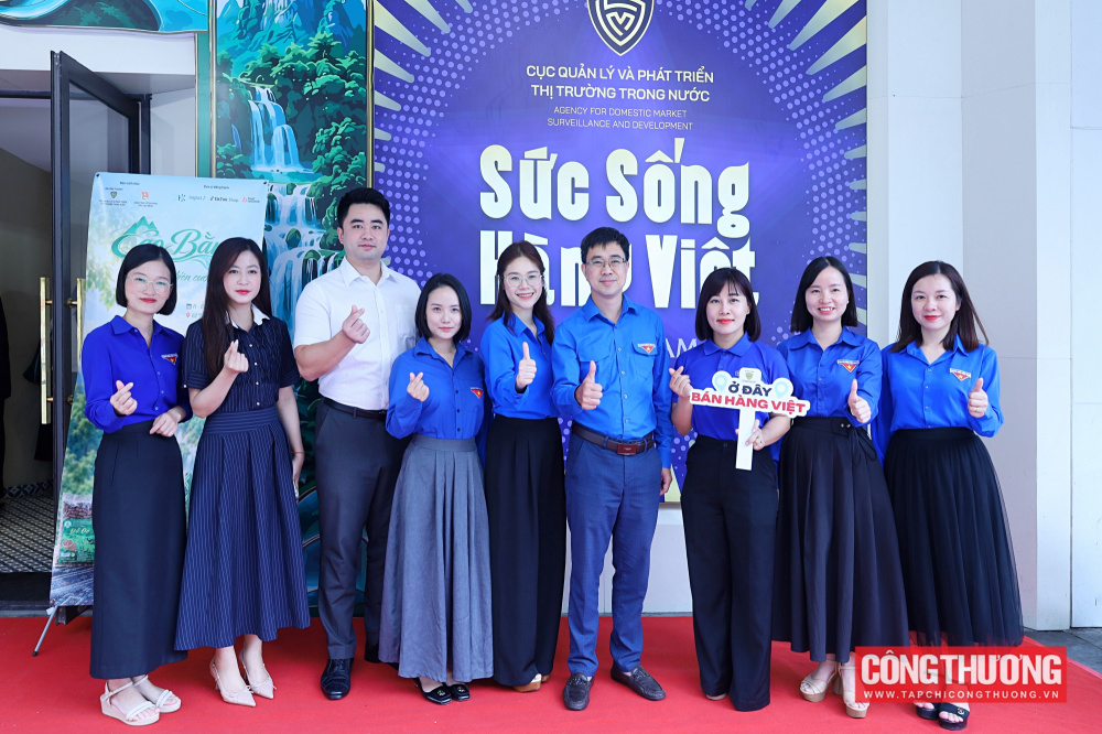 Một số hình ảnh tại Chương trình “Sức sống hàng Việt” số 13: Cao Bằng - Hương vị biên cương