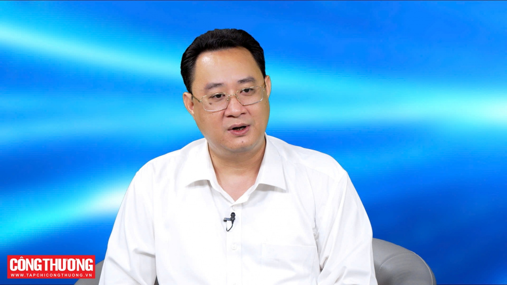 trần quốc việt