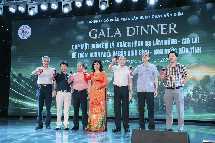 nhà phân phối 5
