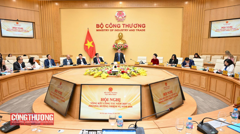 Thứ trưởng Bộ Công Thương Trương Thanh Hoài dự và phát biểu tại Hội nghị Tổng kết công tác năm 2025 và phương hướng nhiệm vụ năm 2026 của Cục Hóa chất