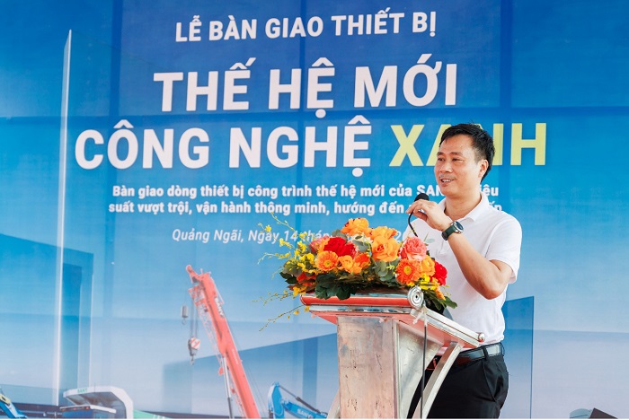 Ông Hoàng Ngọc Phượng - Phó Giám đốc Thép Hòa Phát Dung Quất phát biểu tại chương trình