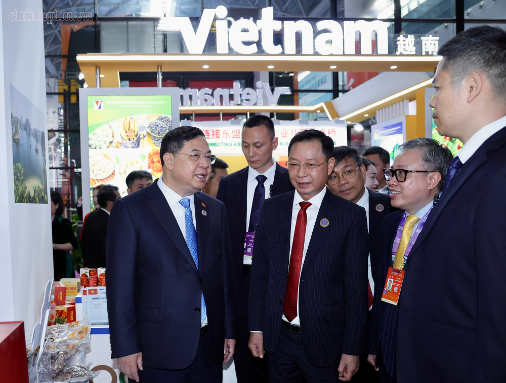 Phó Thủ tướng Thường trực Phạm Gia Túc nêu 4 trọng tâm thúc đẩy kết nối thị trường, hạ tầng và chuỗi cung ứng ASEAN - Trung Quốc