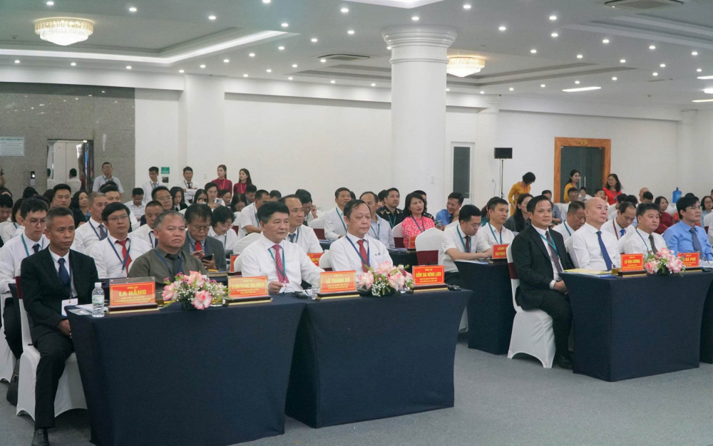 Ngày 18/9/2026, tại tỉnh Điện Biên, Bộ Công Thương phối hợp với UBND tỉnh Điện Biên tổ chức Hội nghị “Xúc tiến thương mại, thúc đẩy xuất nhập khẩu khu vực miền Bắc năm 2026” với chủ đề “Chuyển đổi số và Thương mại xanh: Động lực bứt phá giao thương biên mậu Việt Nam - Lào - Trung Quốc”.