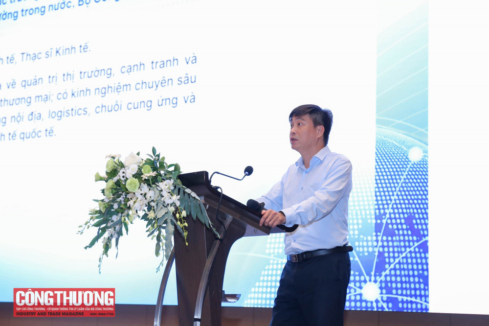 Phó Cục trưởng Cục Quản lý và Phát triển thị trường trong nước Bùi Nguyễn Anh Tuấn chia sẻ tại Diễn đàn Phòng vệ thương mại năm 2026 với chủ đề Thúc đẩy năng lực sản xuất quốc gia - Kiến tạo động lực cho tăng trưởng” tổ chức ngày 18/9/2026