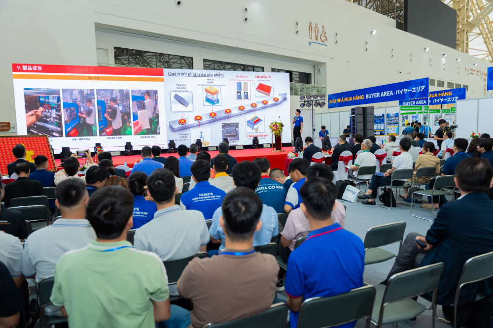 12 đội thi tranh tài tại Vòng chung kết Cuộc thi Khuôn mẫu Việt Nam - Vietnam Mold Grand Prix
