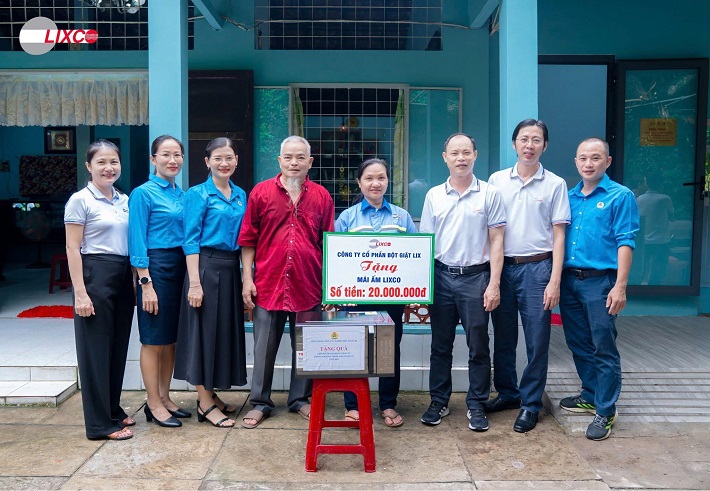 trao mái ấm 3