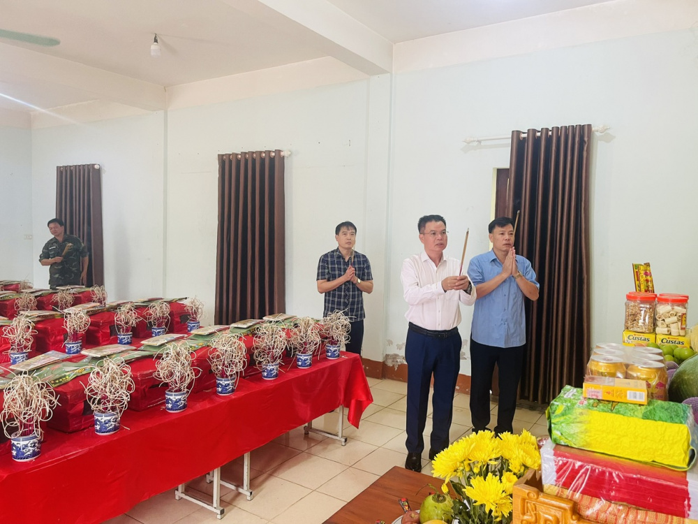 tri ân liệt sĩ