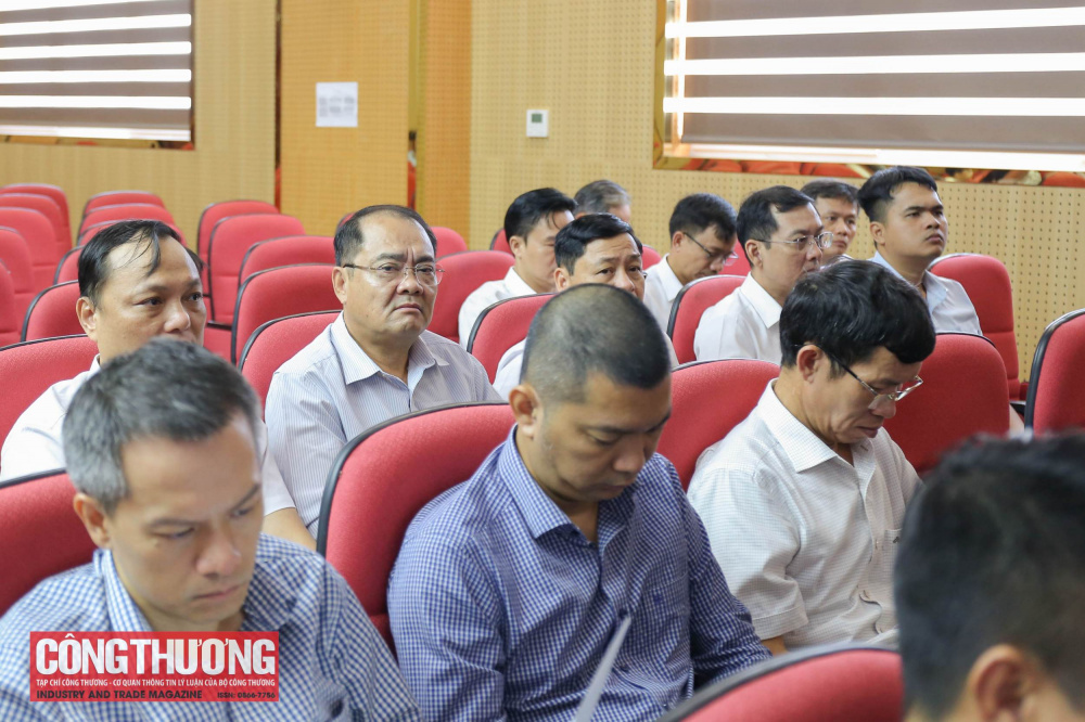 Thứ trưởng Bộ Công Thương Trương Thanh Hoài nhấn mạnh, công tác bảo dưỡng, sửa chữa đối với các nhà máy điện, lưới điện truyền tải và phân phối là một trong những nội dung có ý nghĩa quan trọng trong việc duy trì khả dụng của nguồn điện và lưới điện, bảo đảm độ tin cậy của thiết bị và góp phần bảo đảm vận hành hệ thống điện an toàn, ổn định