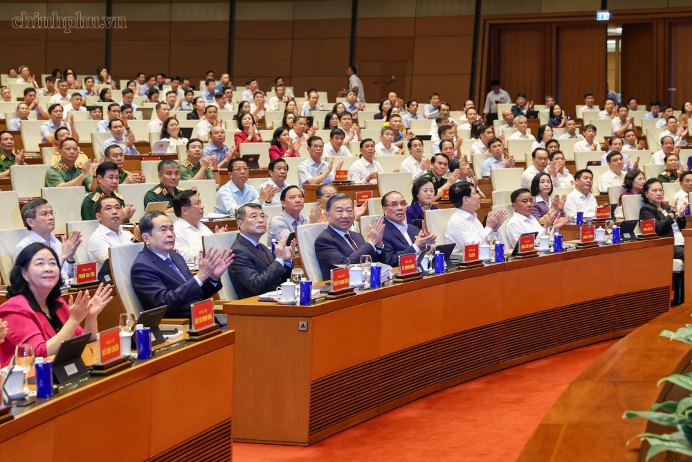 Đảng ủy Bộ Công Thương tham dự Hội nghị toàn quốc nghiên cứu, học tập, quán triệt và triển khai thực hiện một số Nghị quyết, Chỉ thị của Bộ Chính trị