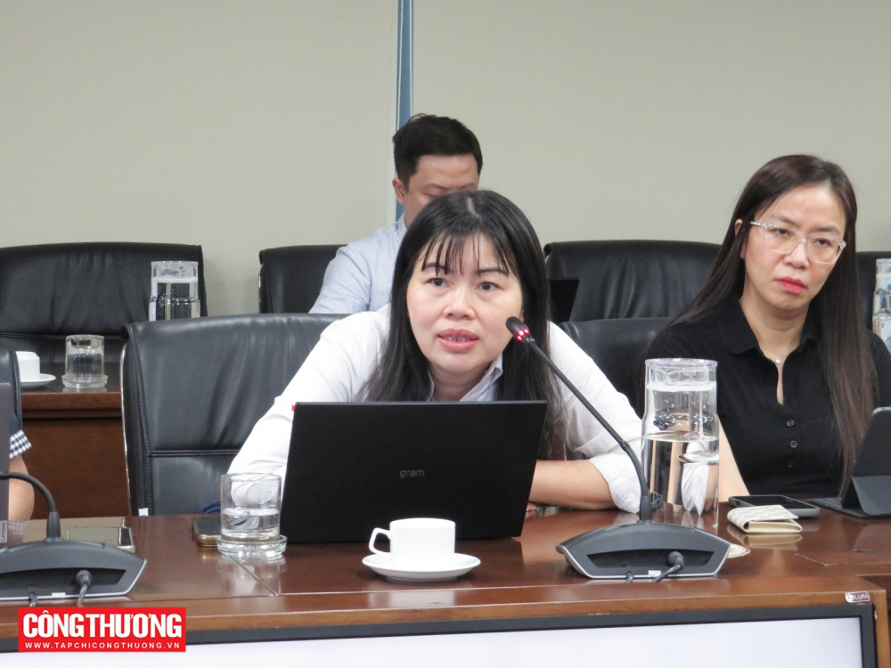 đại diện Vietnam Post