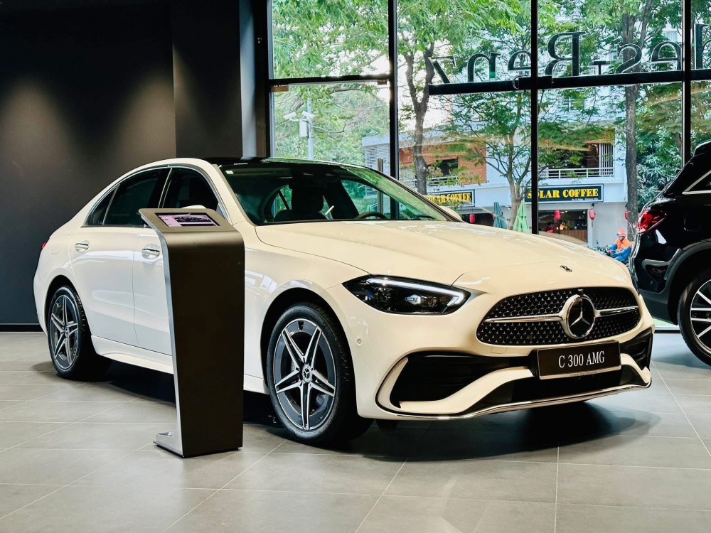 Ủy ban Cạnh tranh Quốc gia thông tin chương trình thu hồi mở rộng xe Mercedes-Benz