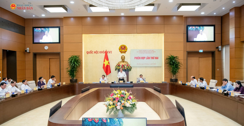Chủ tịch Quốc hội Trần Thanh Mẫn - Trưởng Ban Chỉ đạo Tổng rà soát hệ thống văn bản quy phạm pháp luật chủ trì Phiên họp thứ hai của Ban chỉ đạo ngày 26/8/2026 - Ảnh: Lâm Hiển
