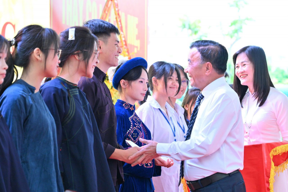 Lễ khai giảng 6