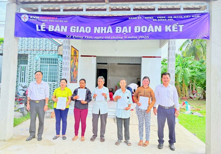 Nhà đại đoàn kết