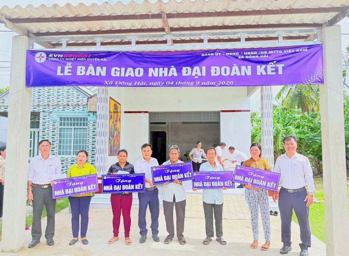 Nhà đại đoàn kết