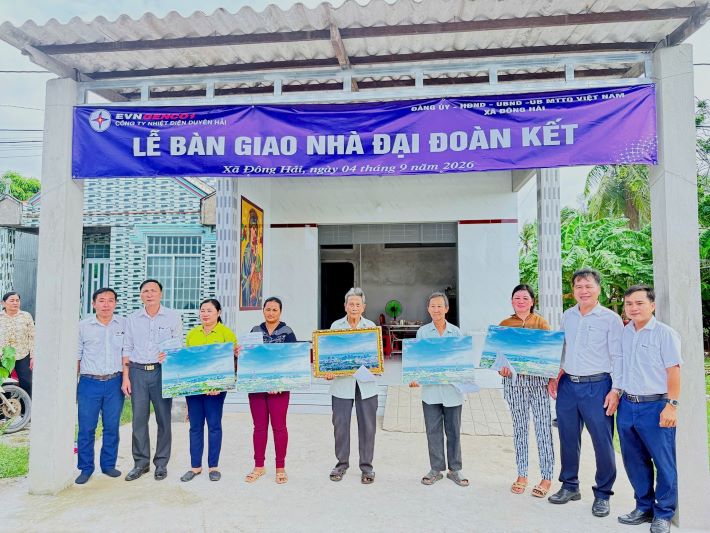 Nhà đại đoàn kết