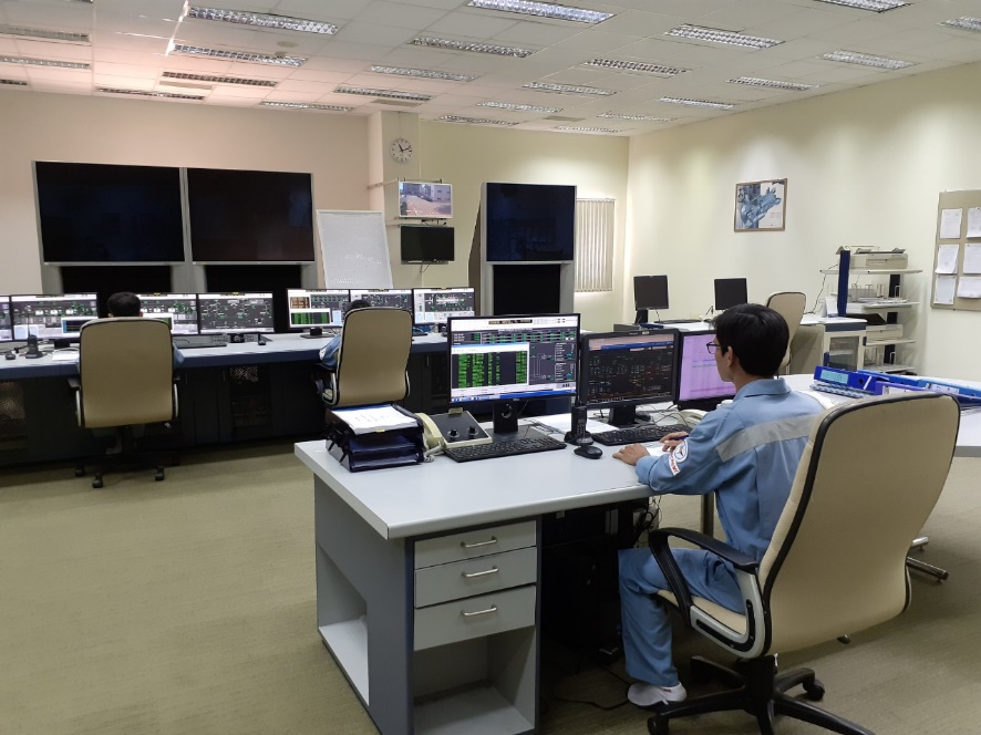 Phòng kiểm soát trung tâm Nhà máy Điện Phú Mỹ 4