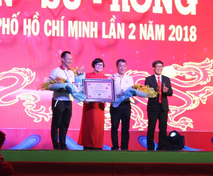Trung tâm Thể dục Thể thao Quận 5 được Tổ chức Kỷ lục Việt Nam công nhận Kỷ lục Guinness Việt Nam là đơn vị tổ chức màn đồng diễn Lân có số lượng Lân tham gia nhiều nhất Việt Nam.