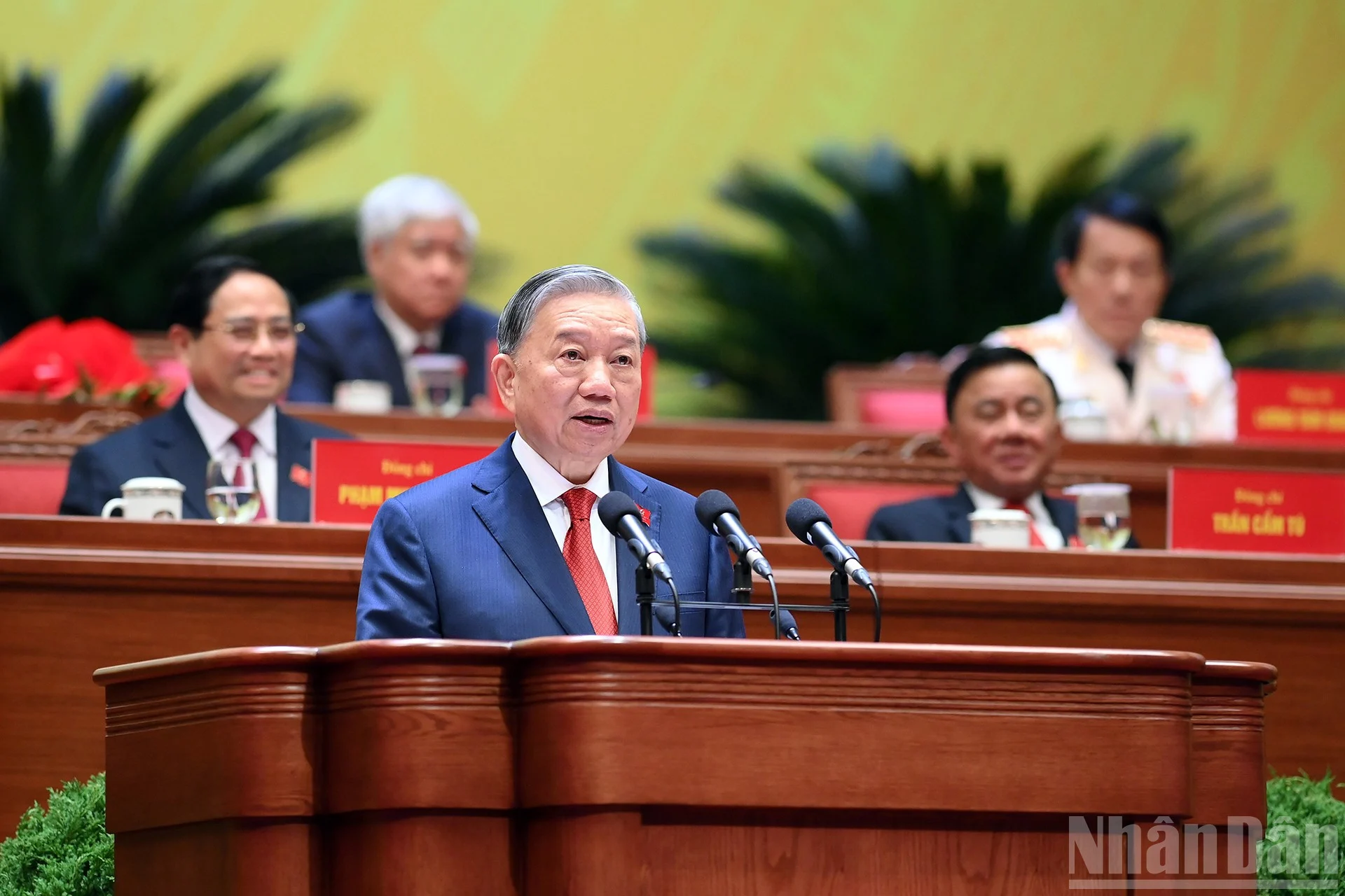 TIẾN LÊN! TOÀN THẮNG ẮT VỀ TA!