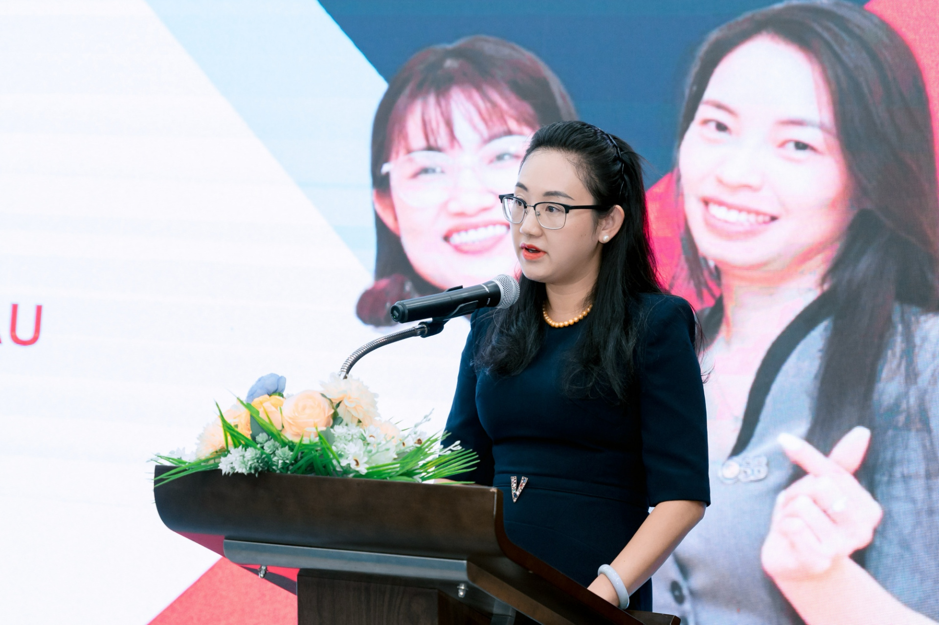 bà Đinh Anh Thu Hương - Trưởng bộ phận Đối ngoại và Quan hệ Chính phủ của UPS Việt Nam và Thái Lan