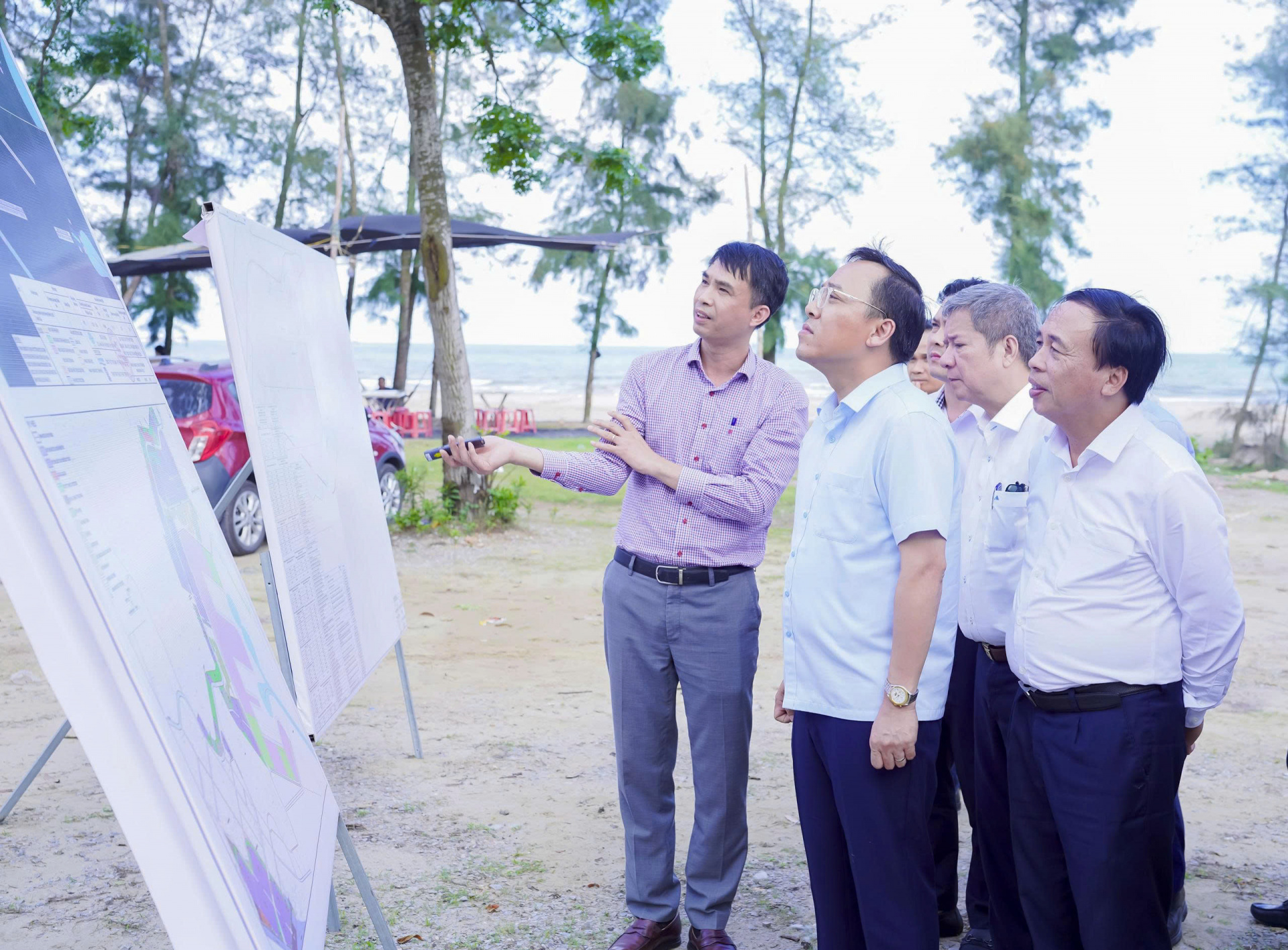 Thứ trưởng Nguyễn Hoàng Long kiểm tra, đôn đốc triển khai các dự án điện theo Quy hoạch điện VIII điều chỉnh
