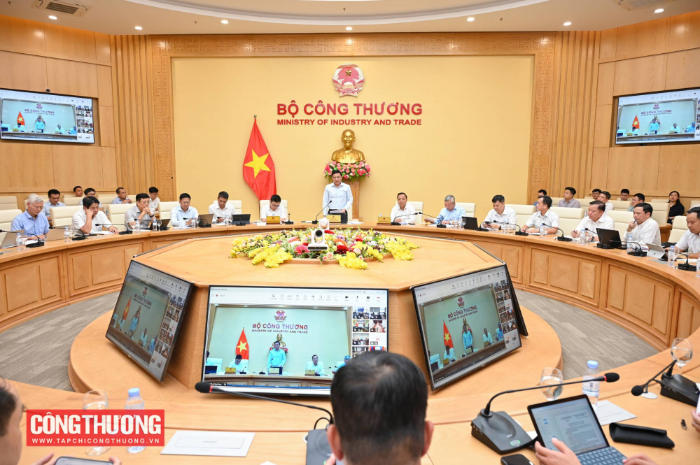 hội nghị với các Tập đoàn, Tổng công ty năng lượng, các địa phương về đảm bảo cung ứng điện trong cao điểm mùa khô 2026