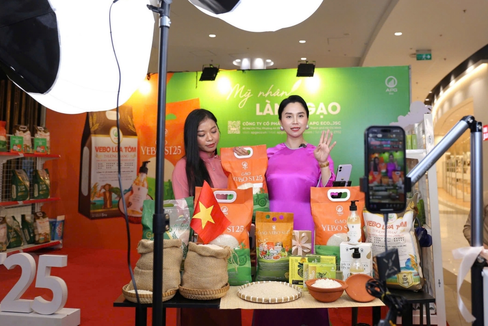 [eMagazine] Ngành Công Thương tạo đà cho mục tiêu tăng trưởng hai con số