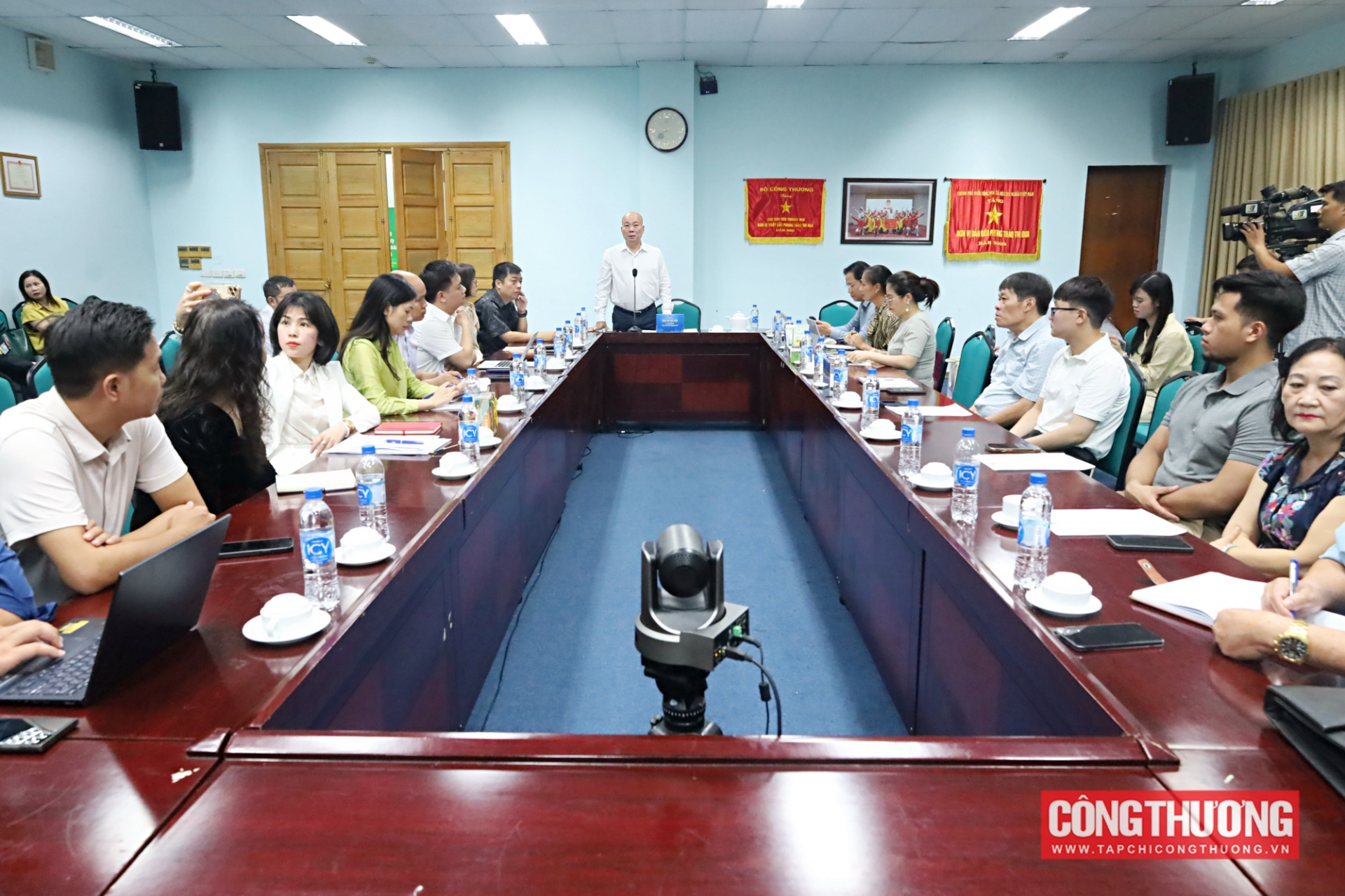 Khai phá thị trường Halal toàn cầu: Từ "nút thắt" chứng nhận đến chiến lược xuất khẩu bền vững cho hàng Việt