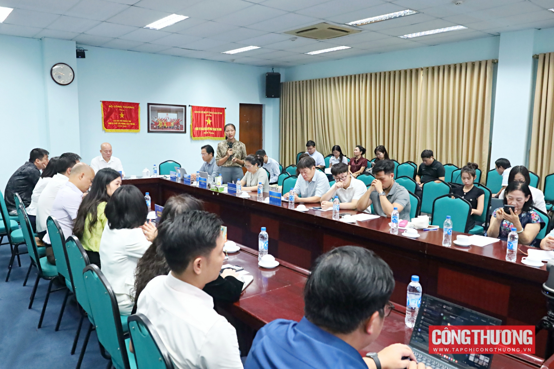 Khai phá thị trường Halal toàn cầu: Từ "nút thắt" chứng nhận đến chiến lược xuất khẩu bền vững cho hàng Việt