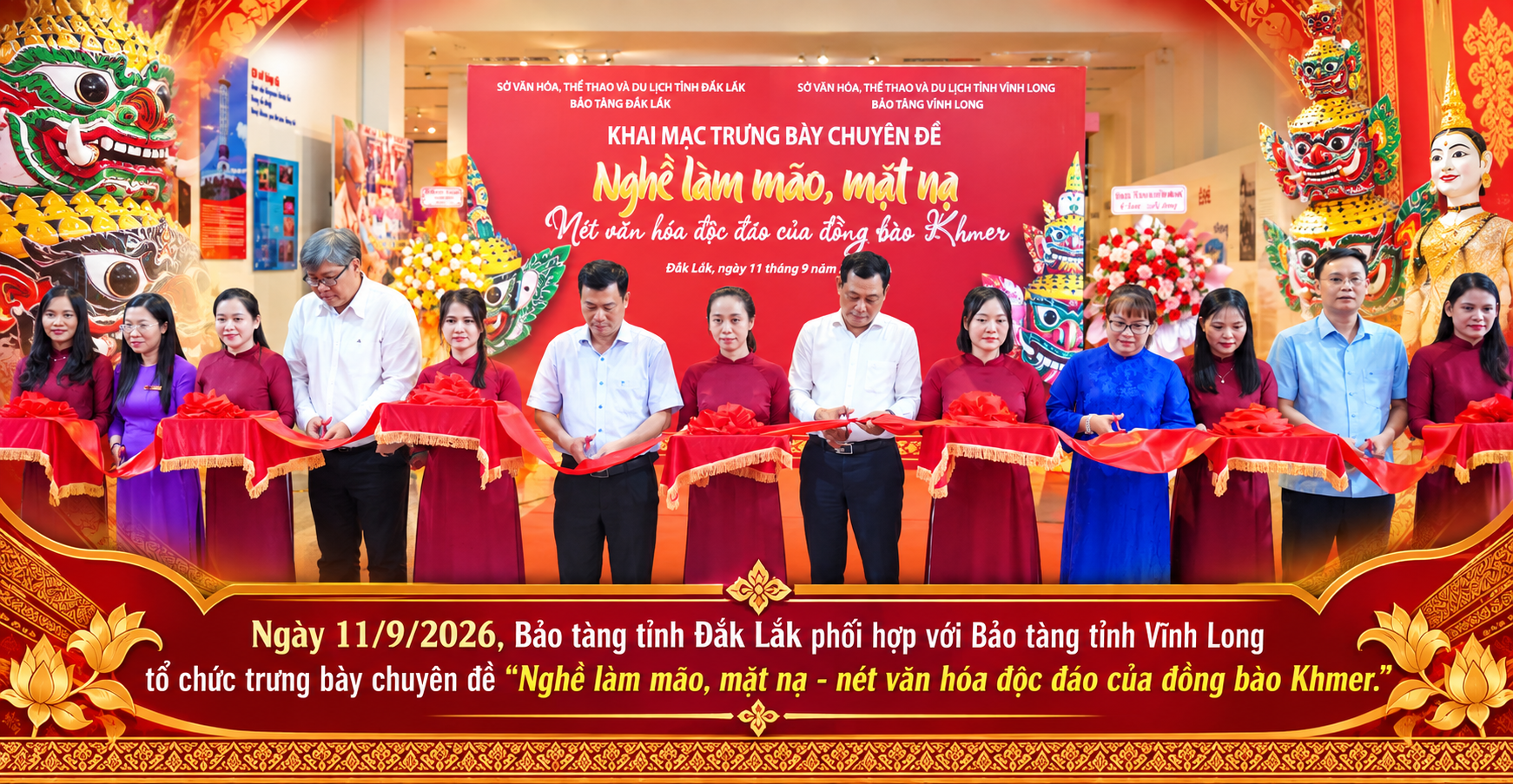 xem nghệ nhân trực tiếp tạo hình, nghe kể về Chằn và Hanuman, thử tô màu một chiếc mặt nạ nhỏ hay tìm hiểu ý nghĩa của từng hoa văn.