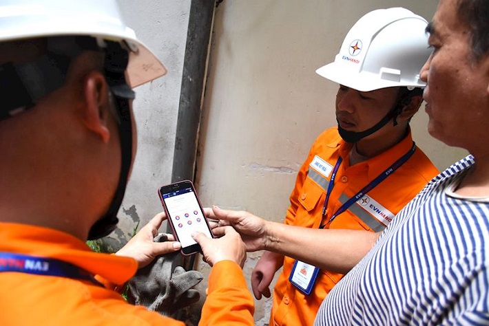 Robot AI tuần canh trạm biến áp 110kV Thanh Xuân
