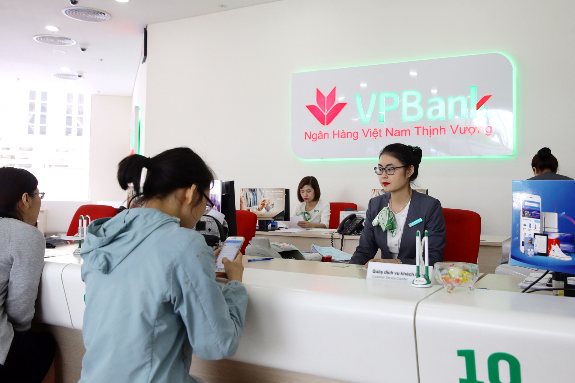 VPBank hợp tác Vinmec triển khai chương trình cấp tín dụng cho khách ...